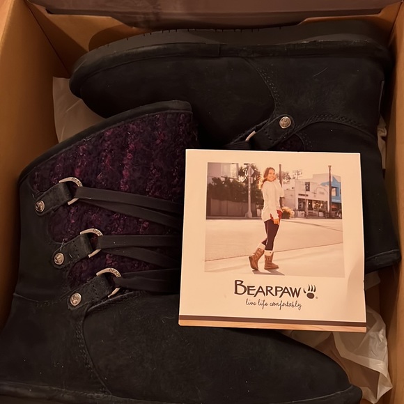 BEARPAW Women's Colby Sheepskin Suede Water Repelling with NeverWet Boot - Picture 5 of 7